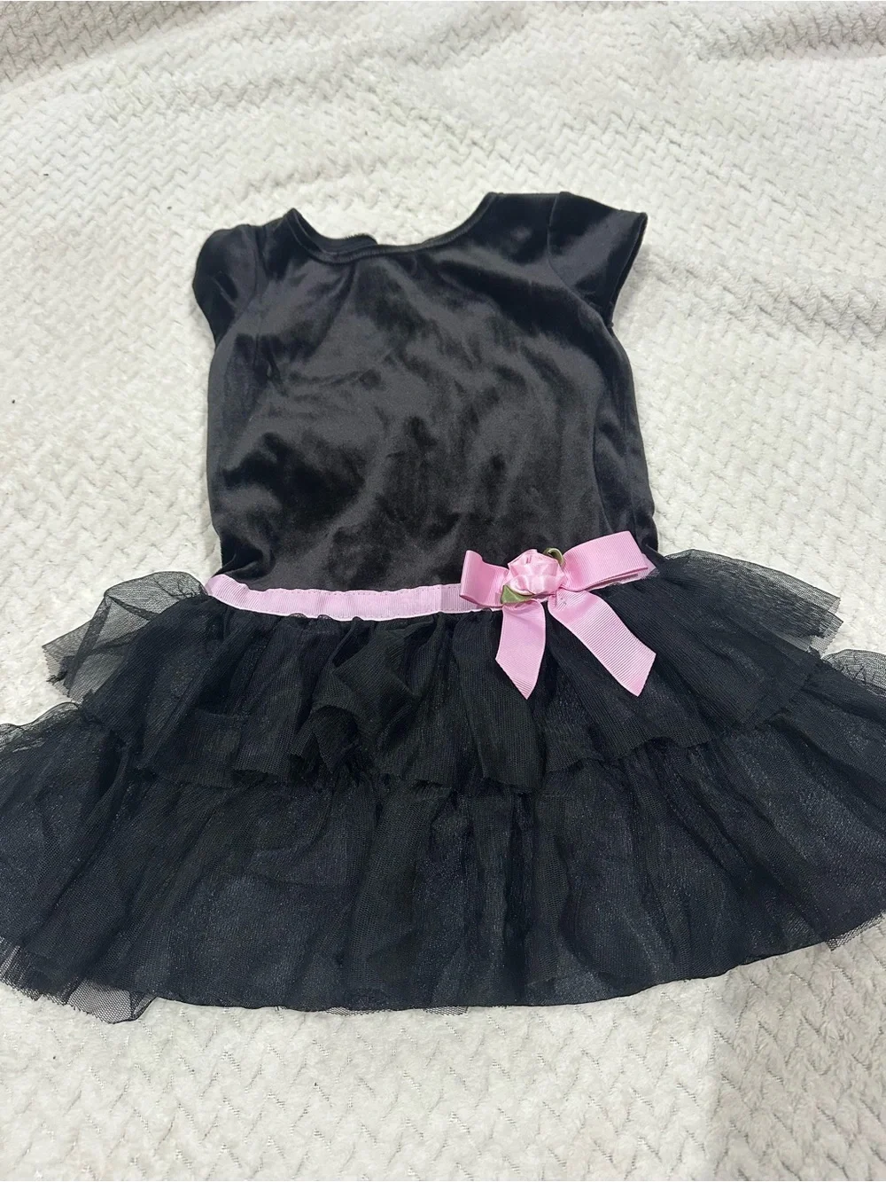 Girls Black Ballet Tutu Dress with Pink Ribbon Accent